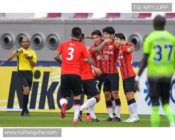 杭州篮球队杯赛精彩配合点评展现团队默契与战术执行力